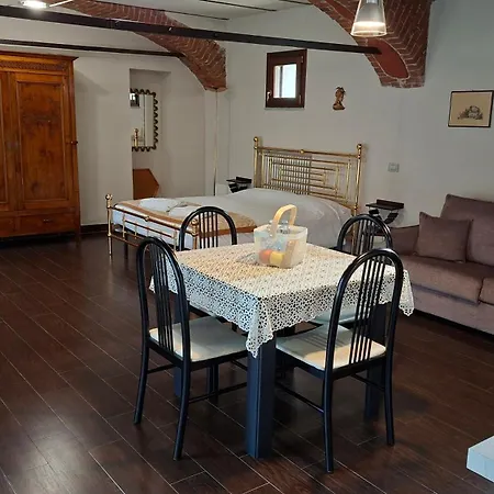 Cascina Tetto Cavallo Monolocale Rustico Lägenhet