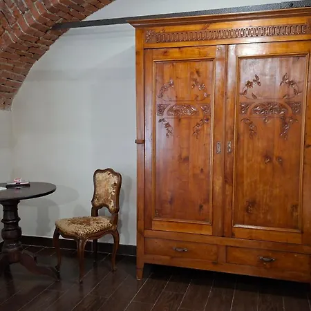 Cascina Tetto Cavallo Monolocale Rustico