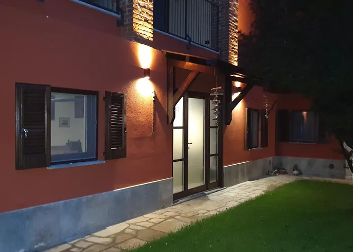 Cascina Tetto Cavallo Monolocale Rustico *