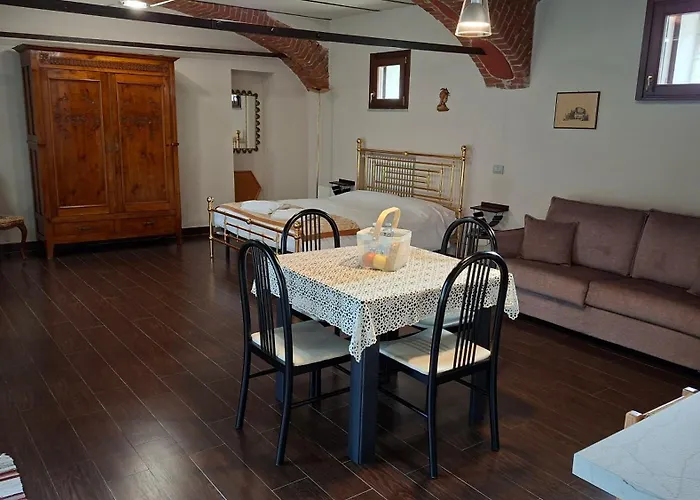 Cascina Tetto Cavallo Monolocale Rustico Appartement